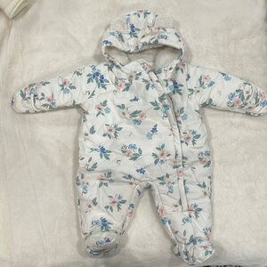 Baby girl 6-9 month snow coat